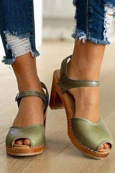 Sandalen mit Peep Toe, verstellbarer Schnalle und dickem Absatz